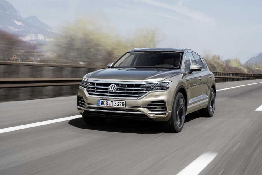  Volkswagen Touareg V6 TDI Atmosphere 2018 года  (WW) (фото 5 из 15)